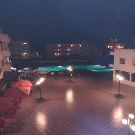 With One Bedroom In Alvor, With Pool Access, Balcony And Wifi - 500... * 알보르