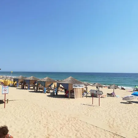 With One Bedroom In Alvor, With Pool Access, Balcony And Wifi - 500... 아파트